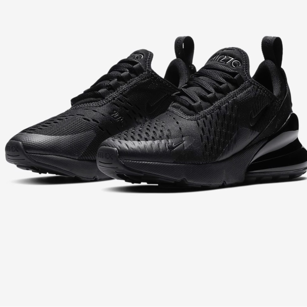 Nike Air 270 Black on Black, 6.5Y = Size 7.5 in women’s. EUC!